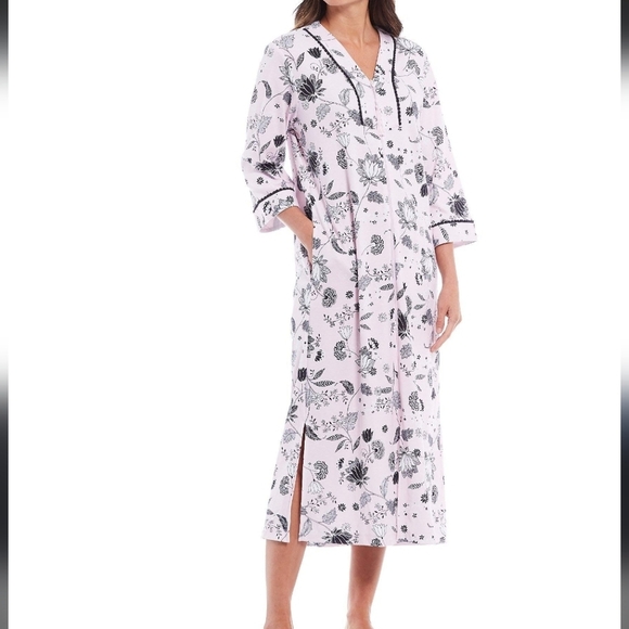 Miss Elaine Interlock Knit Robe, Long Robe 3/4 Length Sleeves Full Zip Small - Picture 3 of 7